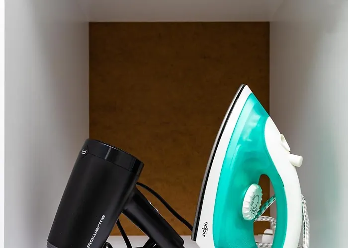 Radiant Retreat - Bright 1bd Haven In By Flat Mаnager Apartment *